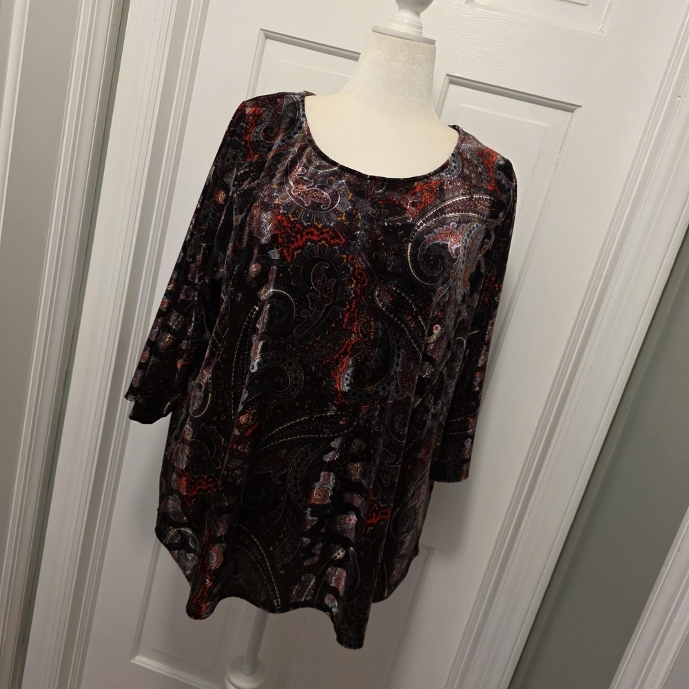 Karen Kane Top Womens 3X Red Multicolor Paisley Velvet Tunic Luxe Fall Versatile